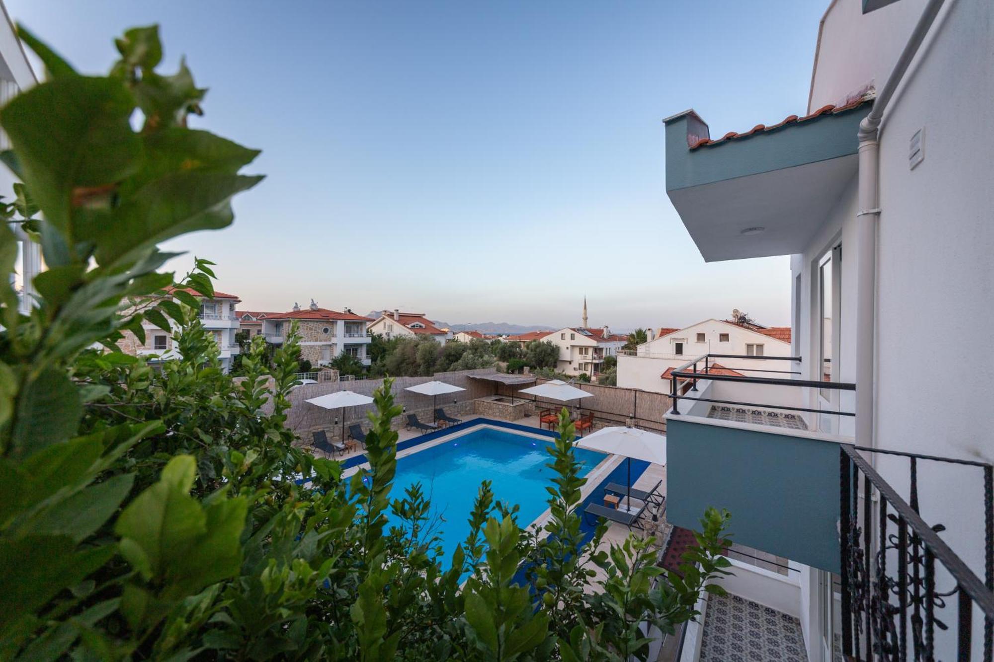 Oezguem Suite Otel Datça Kültér fotó