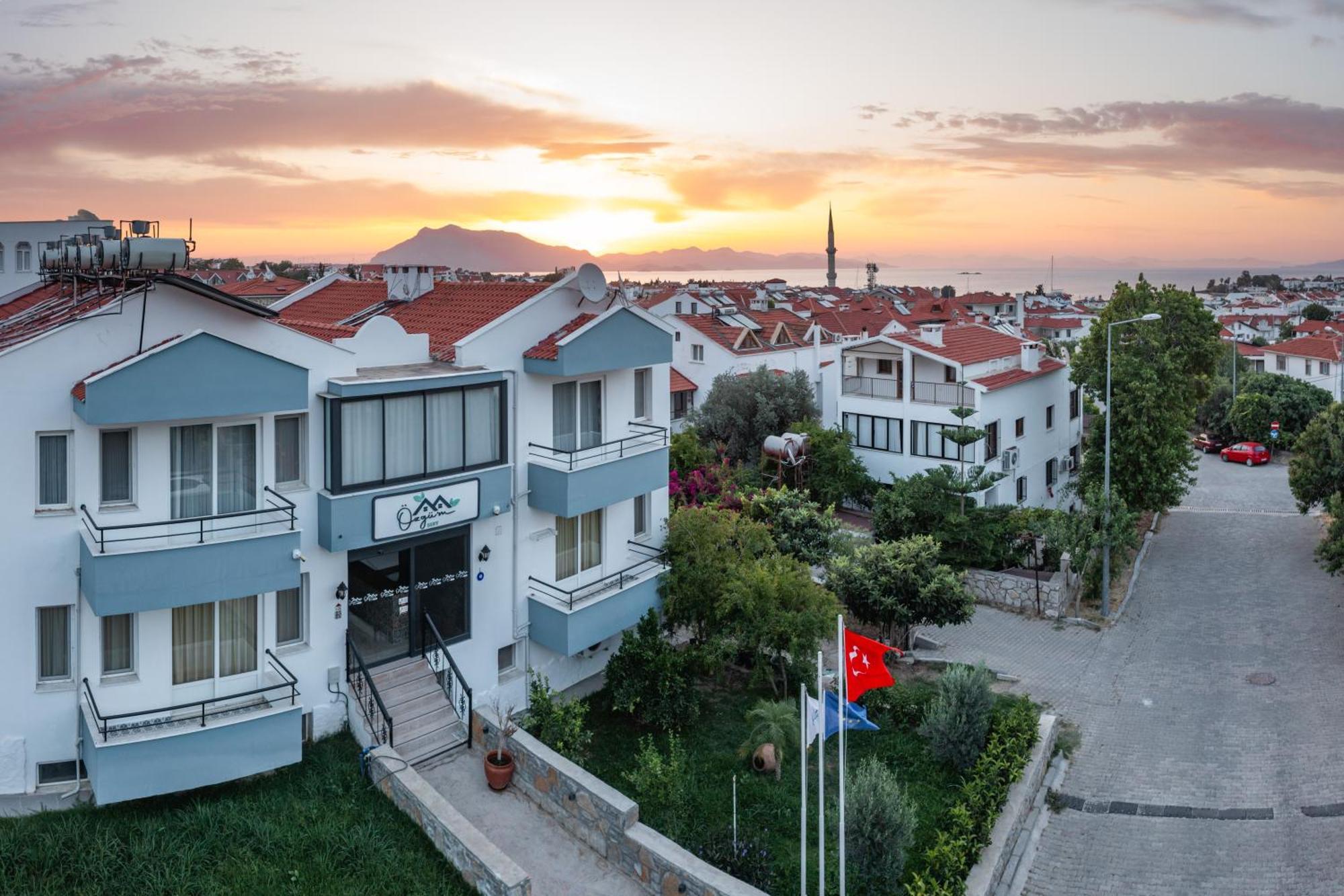 Oezguem Suite Otel Datça Kültér fotó